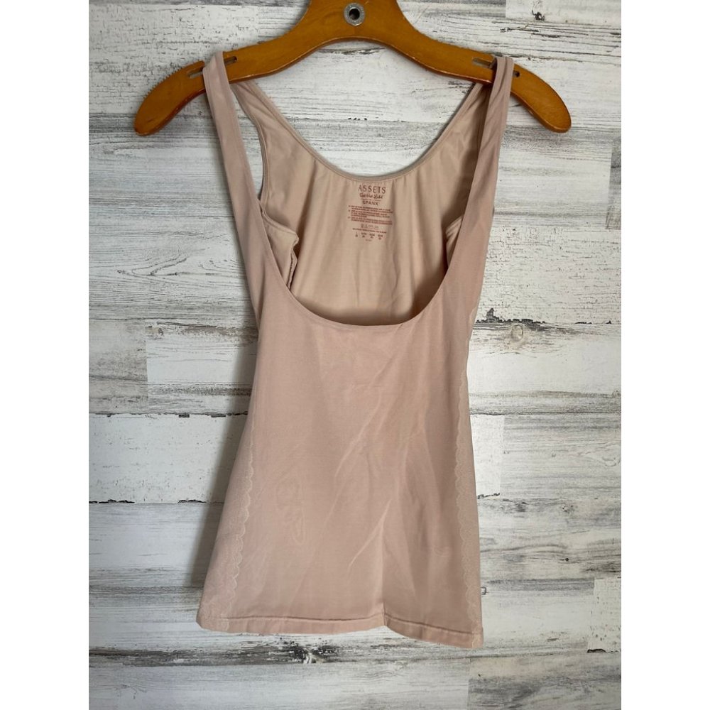 Assets Spanx Tank Top Womens Large Beige Sleeveless Scoop Neck Slimming